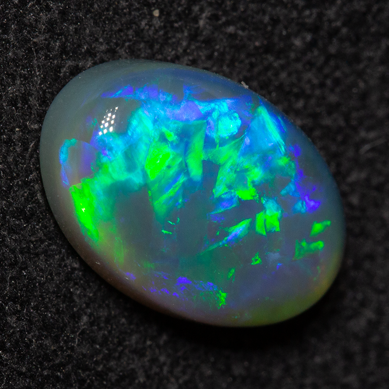 1.57 ct crystal opal 9.6x6.5x3.7mm