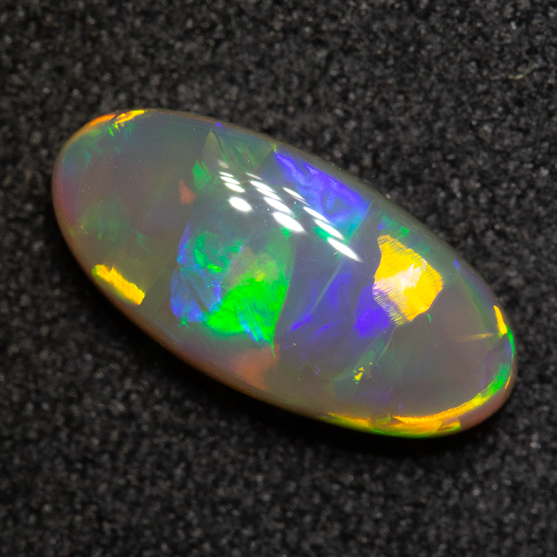 1.67 ct crystal opal 11.7x5.6x3.8mm