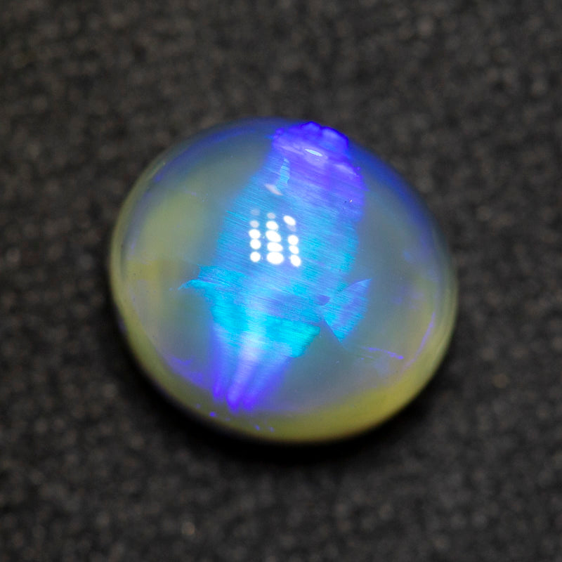1.74 ct dark opal 7.7x6.8x5.6mm