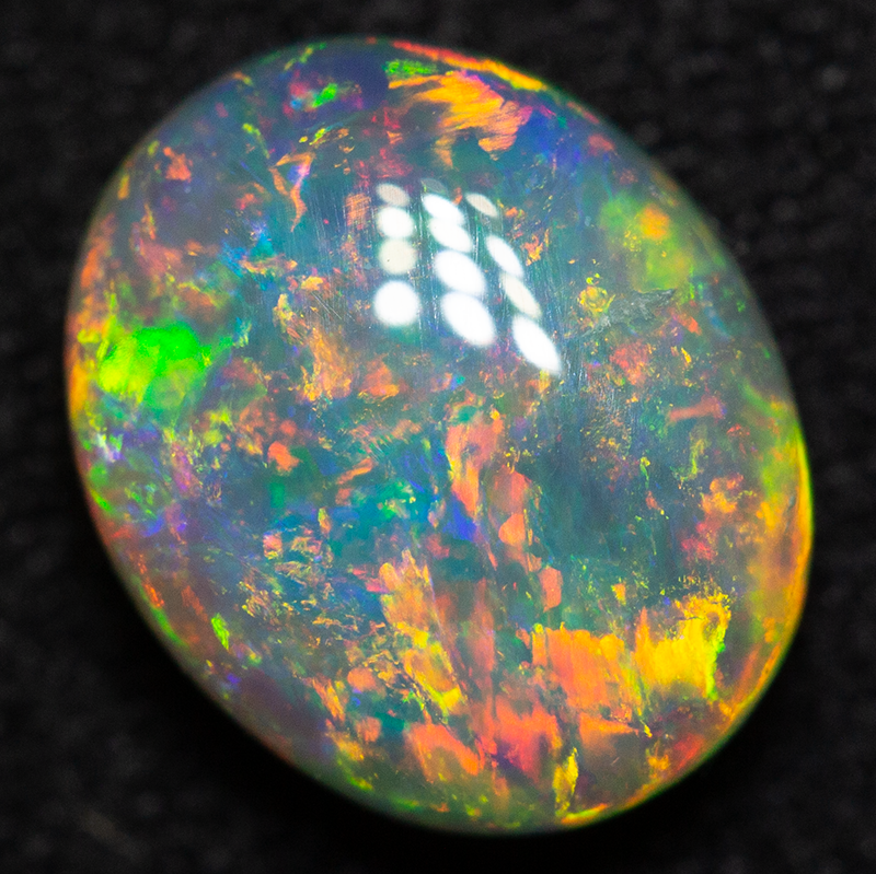 1.80 ct crystal opal 8.9x7.3x4.1mm
