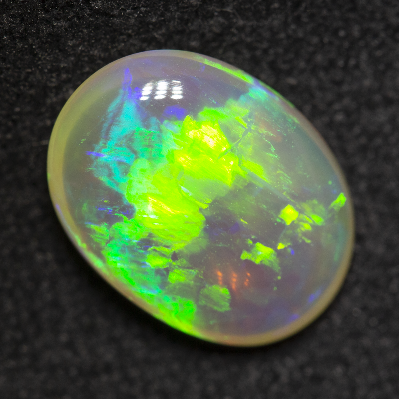 1.82 ct crystal opal 10.5x8x3mm