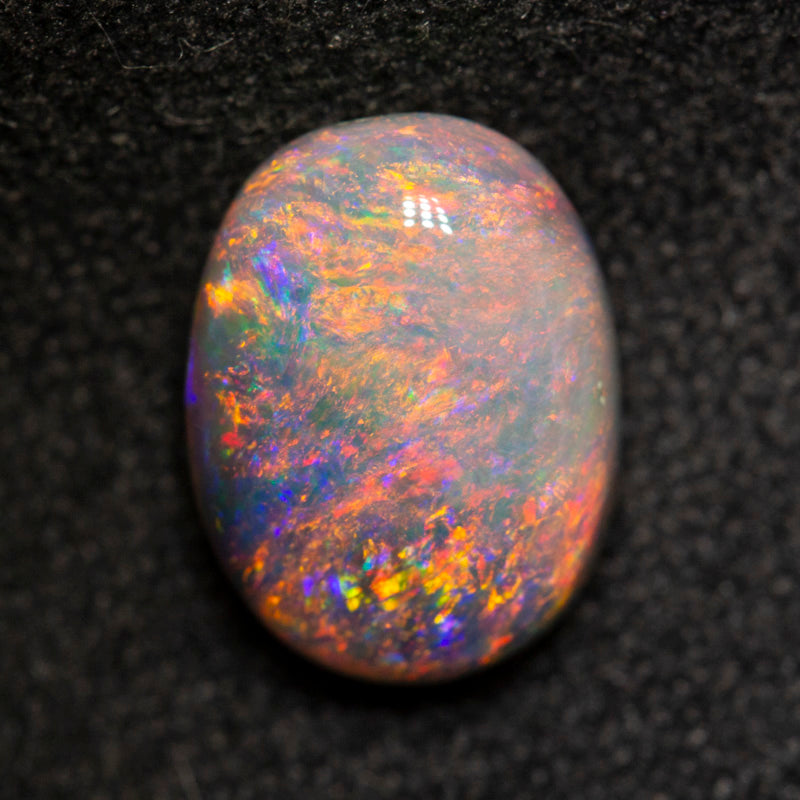 1.93 ct dark opal 9.6x7.1x4.7mm