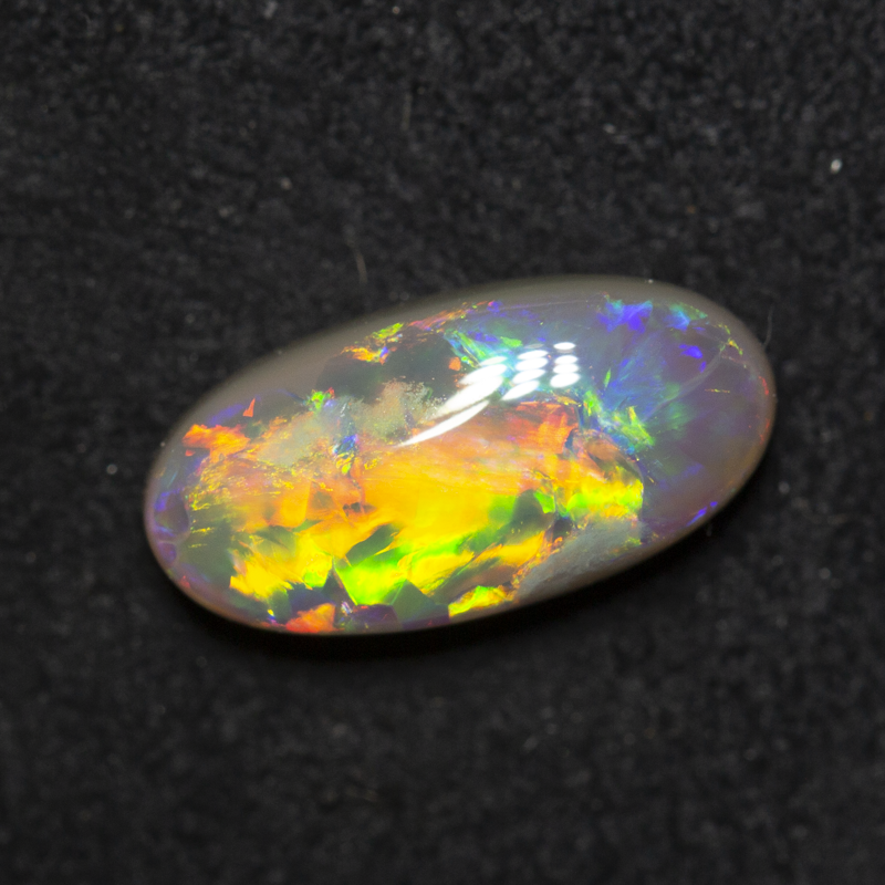 1.93 ct dark opal 12.3x6.2x4.1mm