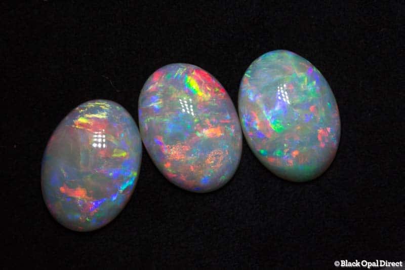 10.00 ct white opal set