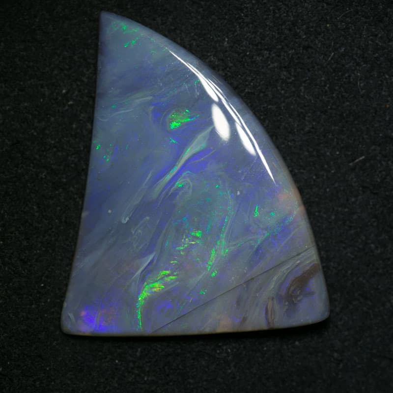 11-17ct-shark-fin-opal
