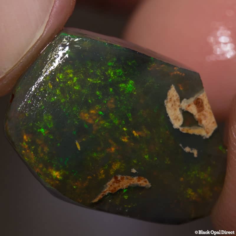 11.37 ct rubbed opal piece 21mm across