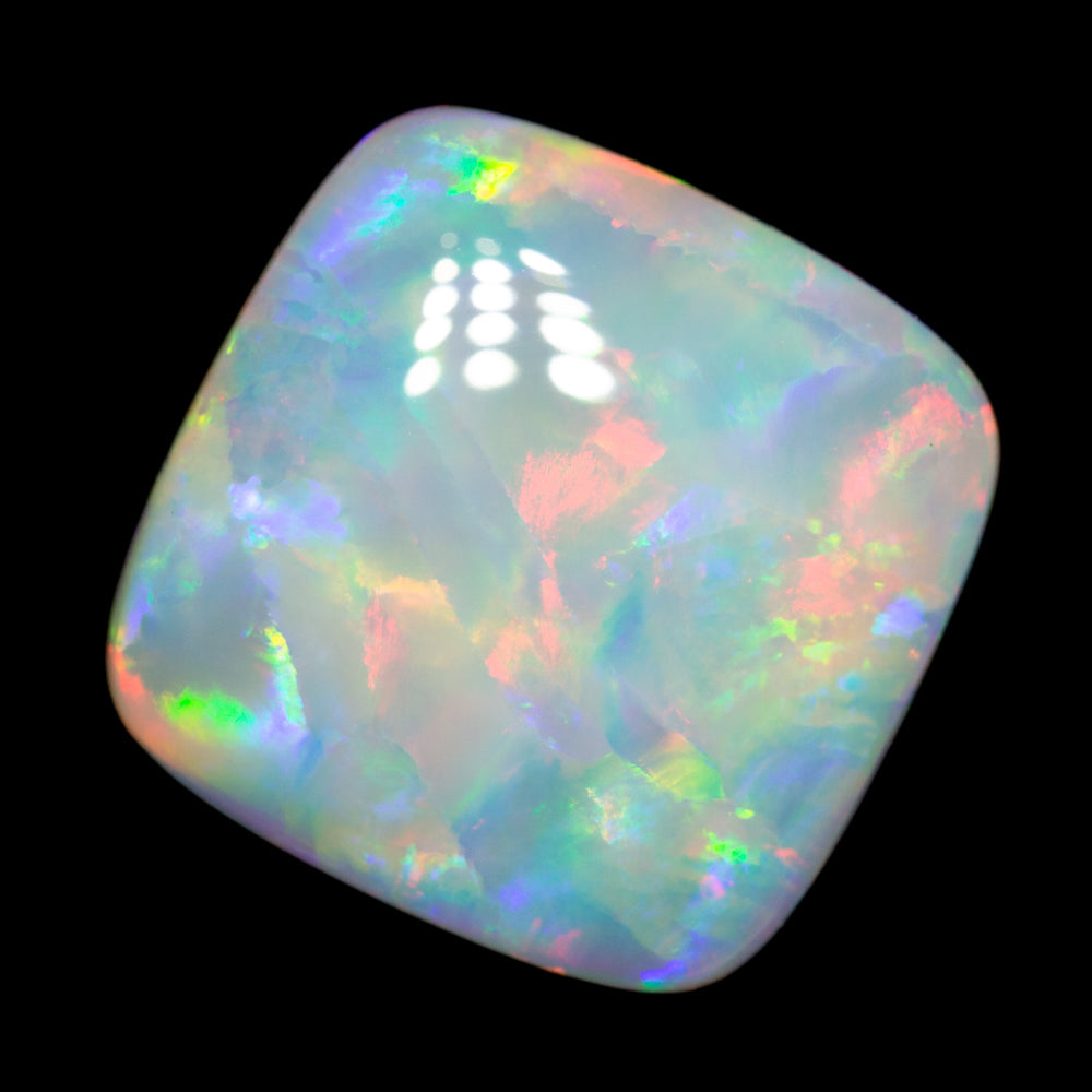 11.95 ct gem crystal opal 17.3x17.3x5mm