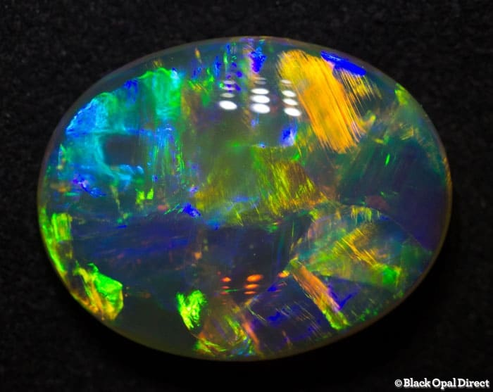 12.18 ct gem crystal opal 19.5x15x6.5mm