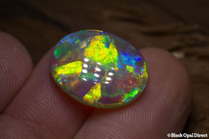 12.18 ct gem crystal opal 19.5x15x6.5mm