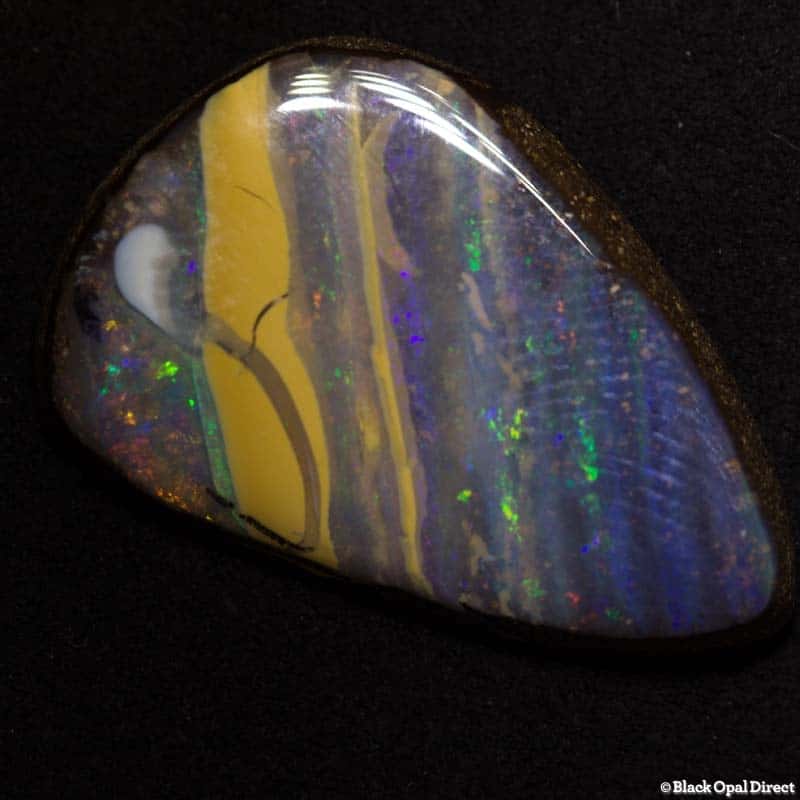 14.58 ct boulder opal 26mm across