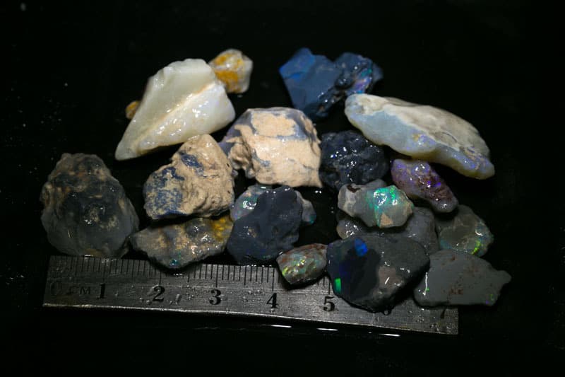147ct-rough-opal-parcel