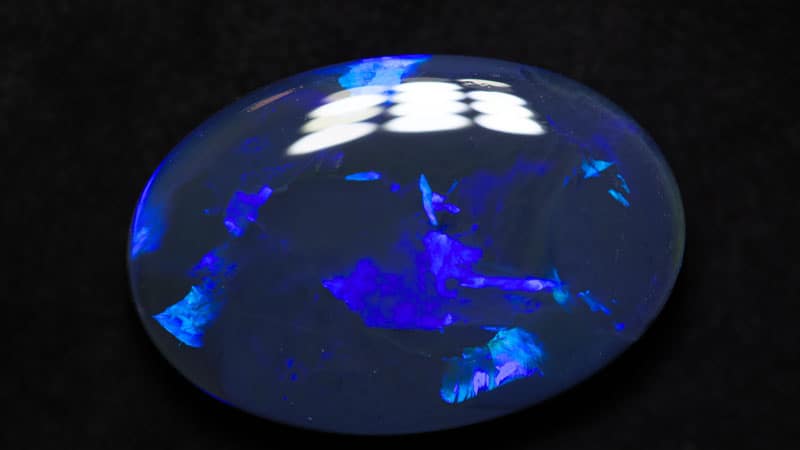 16.01 ct black opal 25x16.5x5mm