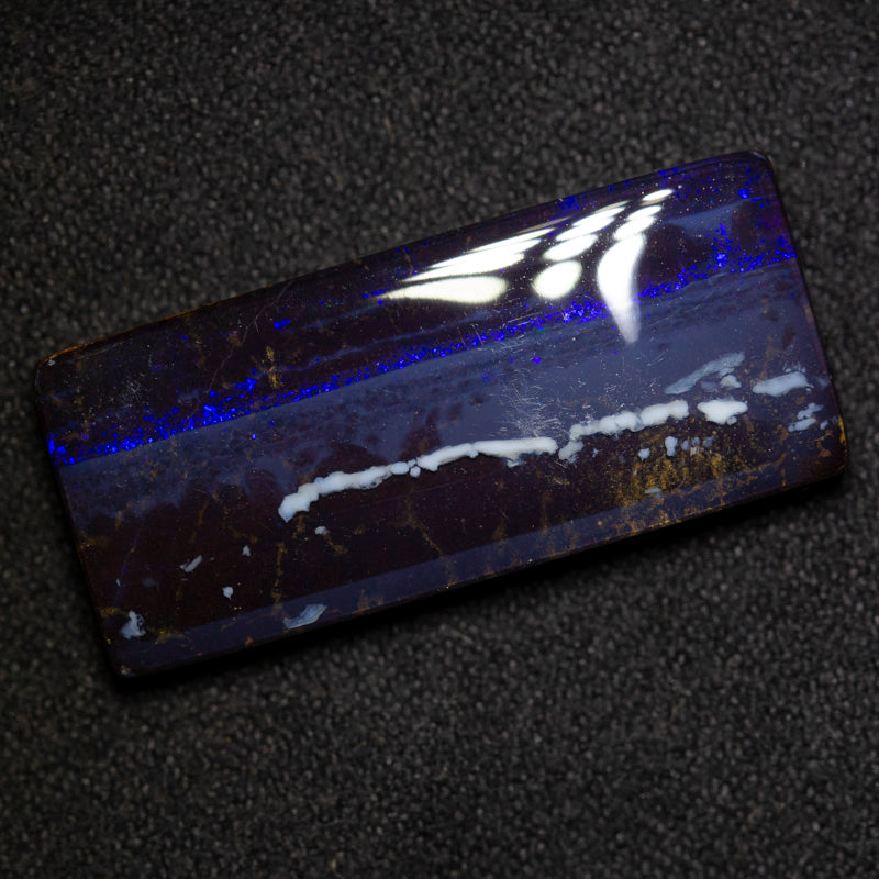 18.92 ct boulder opal 26x11.8x4.9mm