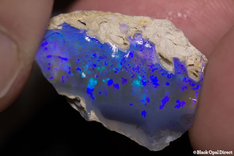 19.60 ct rough opal piece 25mm across
