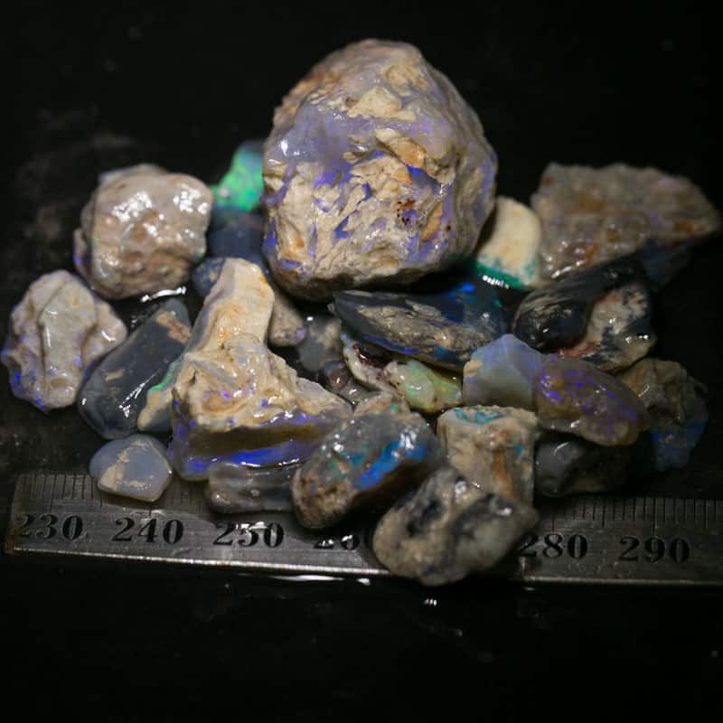 192ct-rough-opal-parcel