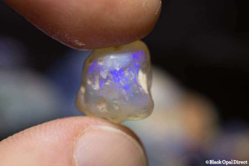 194 ct rough opal parcel for intermediate opal cutters