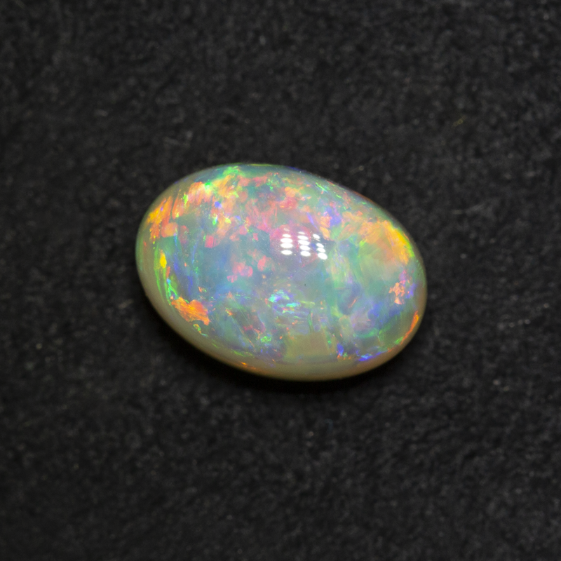 2.12 ct double-sided crystal opal 9.4x6.6x5.5mm