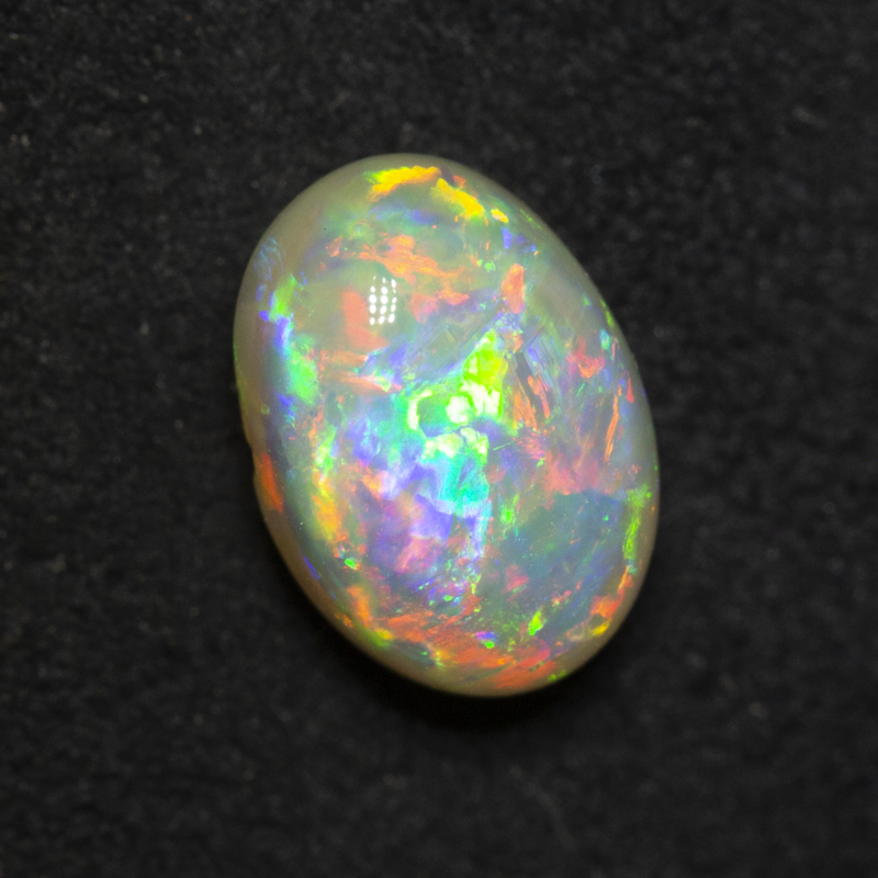 2.12 ct double-sided crystal opal 9.4x6.6x5.5mm