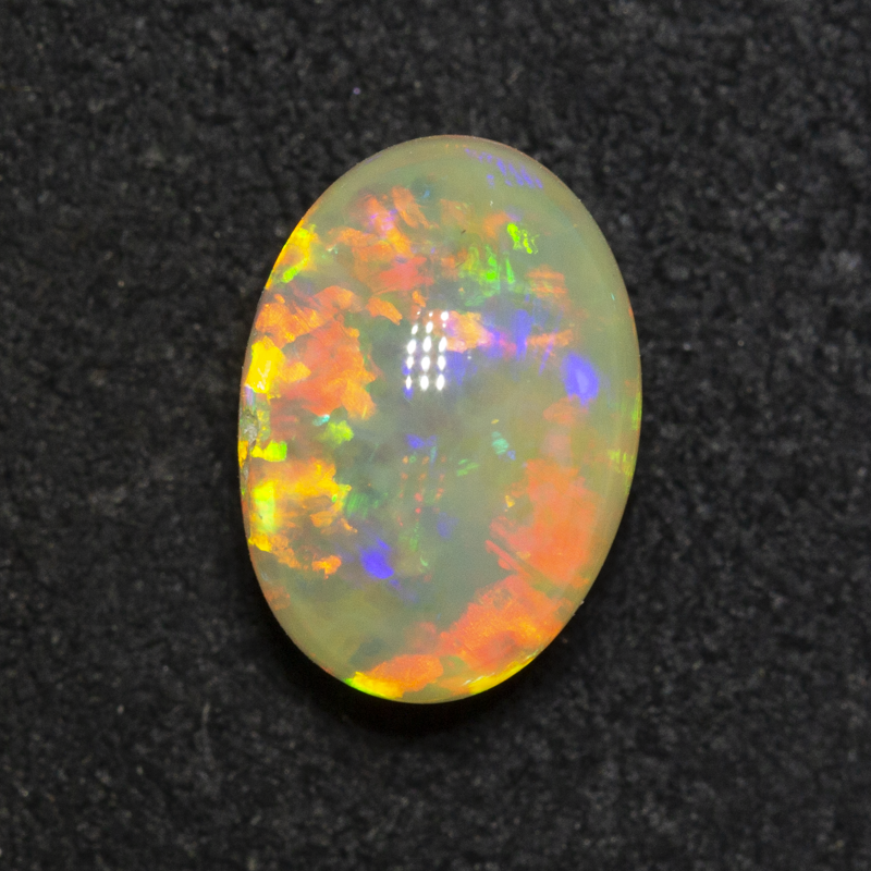 2.12 ct double-sided crystal opal 9.4x6.6x5.5mm