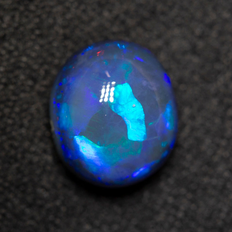 2.14 ct black opal 8.6x7.4x5.7mm