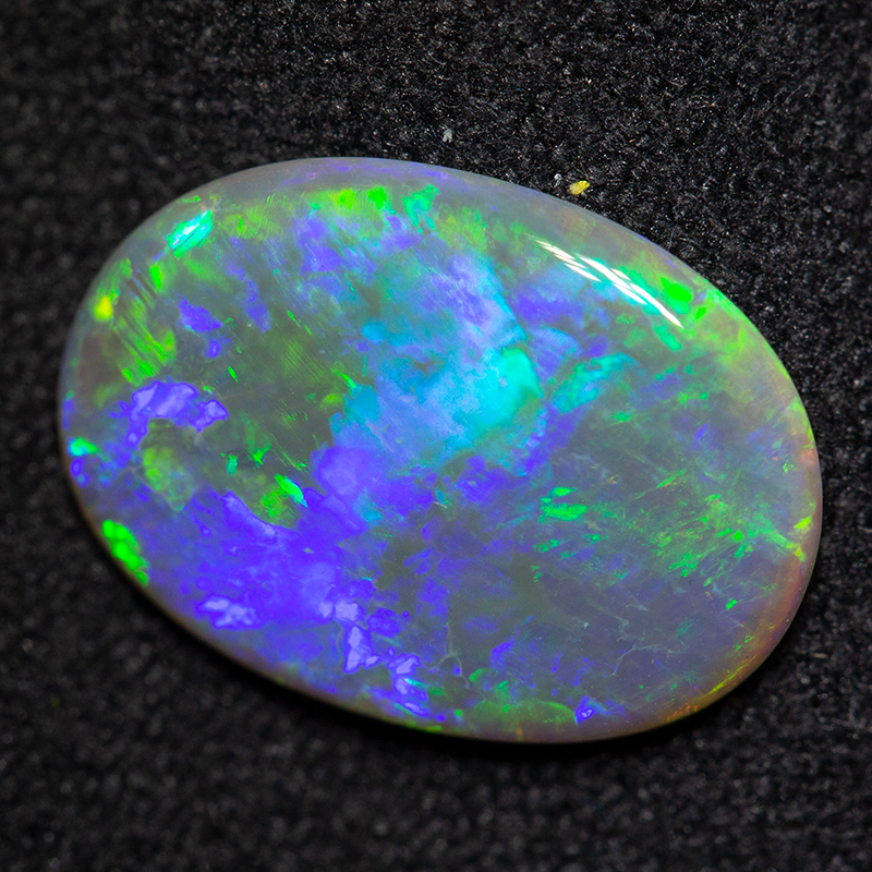 2.20 ct crystal opal 13.6x9.9x2.6mm