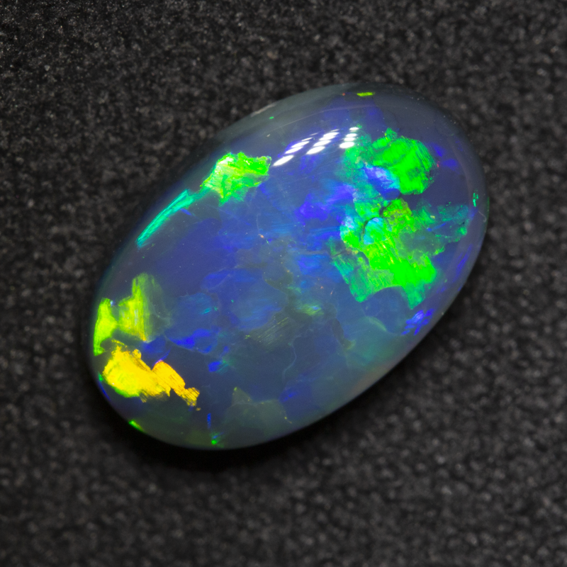 2.20 ct black opal 11.3x7.3x4mm