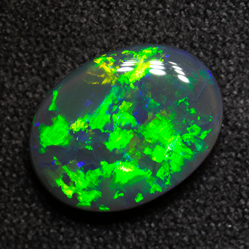 2.24 ct black opal 11.4x8.6x3.7mm
