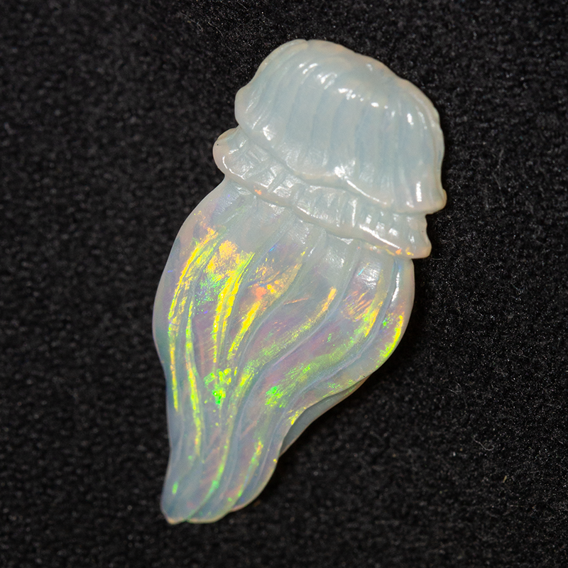 2.28 ct white opal carving 21x9.5x2.5mm