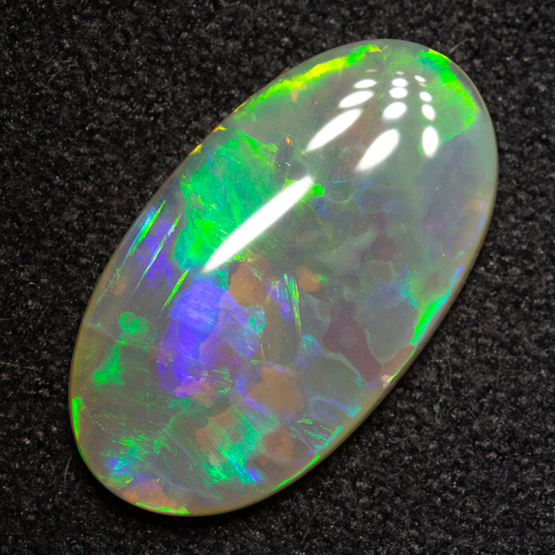 2.28 ct crystal opal 15x8.5x2.5mm