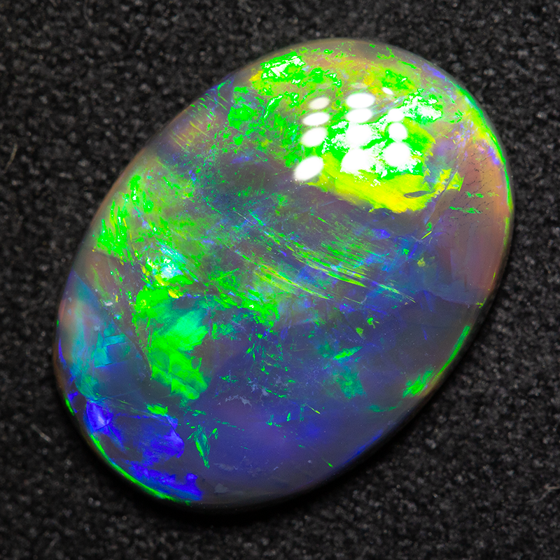 3.21 ct black opal 14.6x10.7x3mm