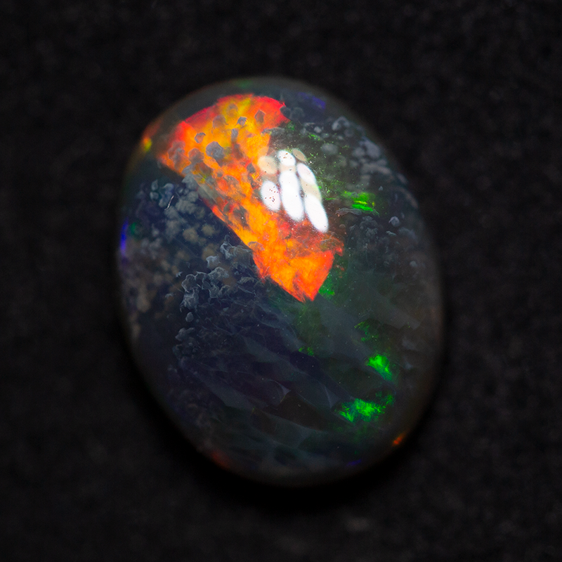 2.33 ct black opal treasure box