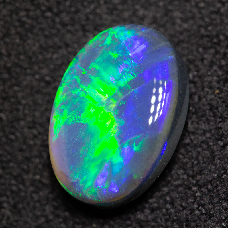 2.38 ct black opal 10.5x7.4x4.5mm