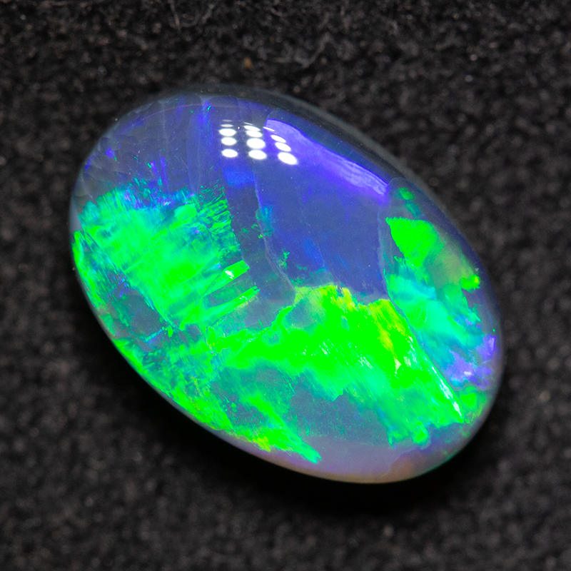 2.38 ct black opal 10.5x7.4x4.5mm