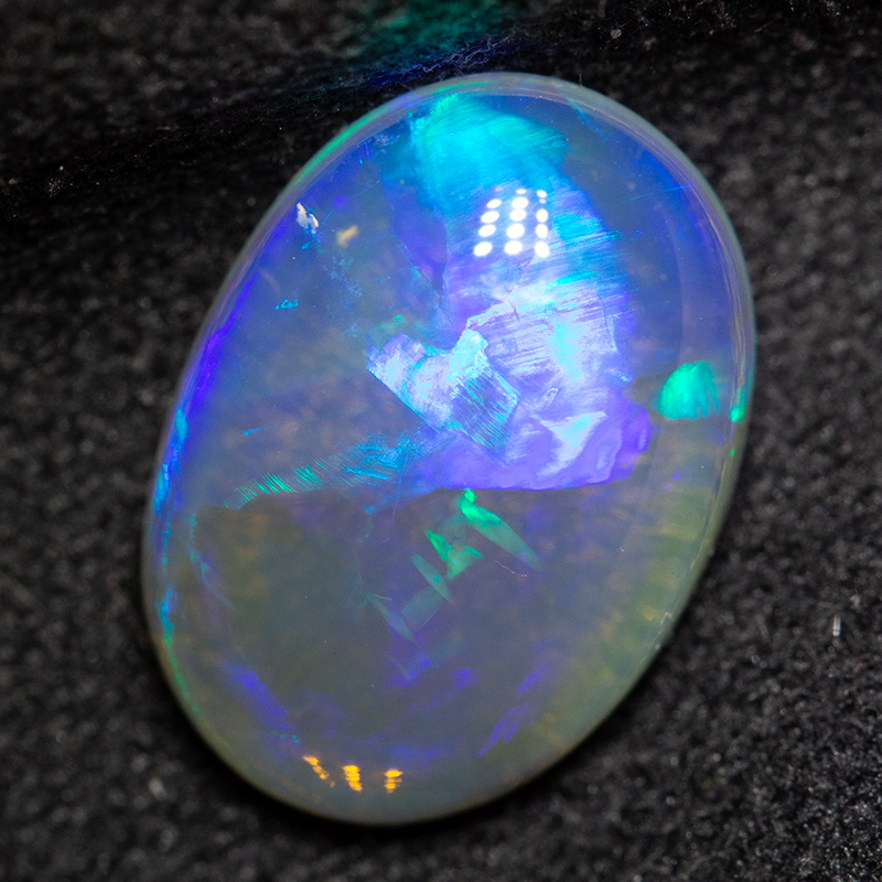 2.49 ct crystal opal 11.9x8.6x3.6mm
