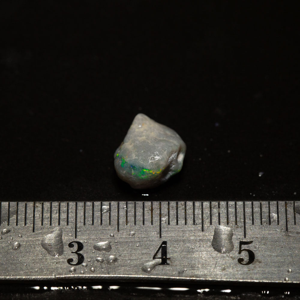 2.62 ct rough opal piece