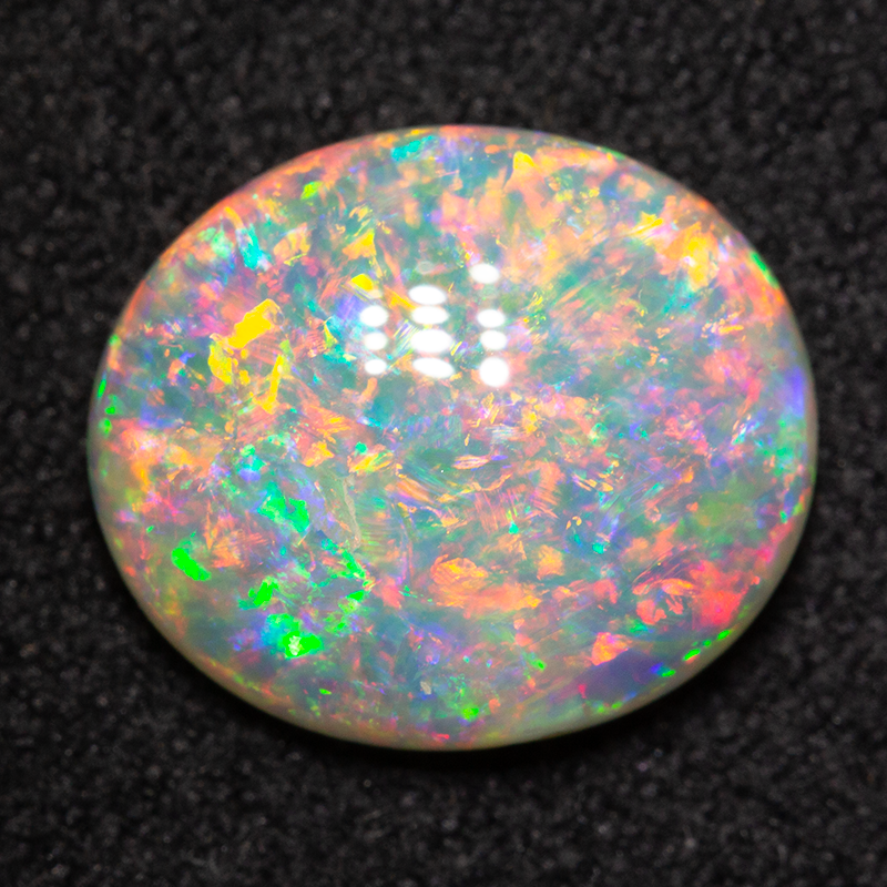 2.65 ct crystal opal 11.4x9.8x4.1mm