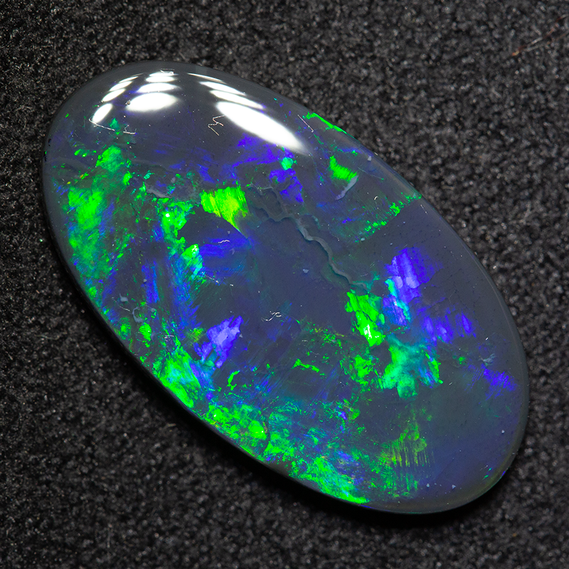 2.69ct black opal 17.4x9.6x2.3mm