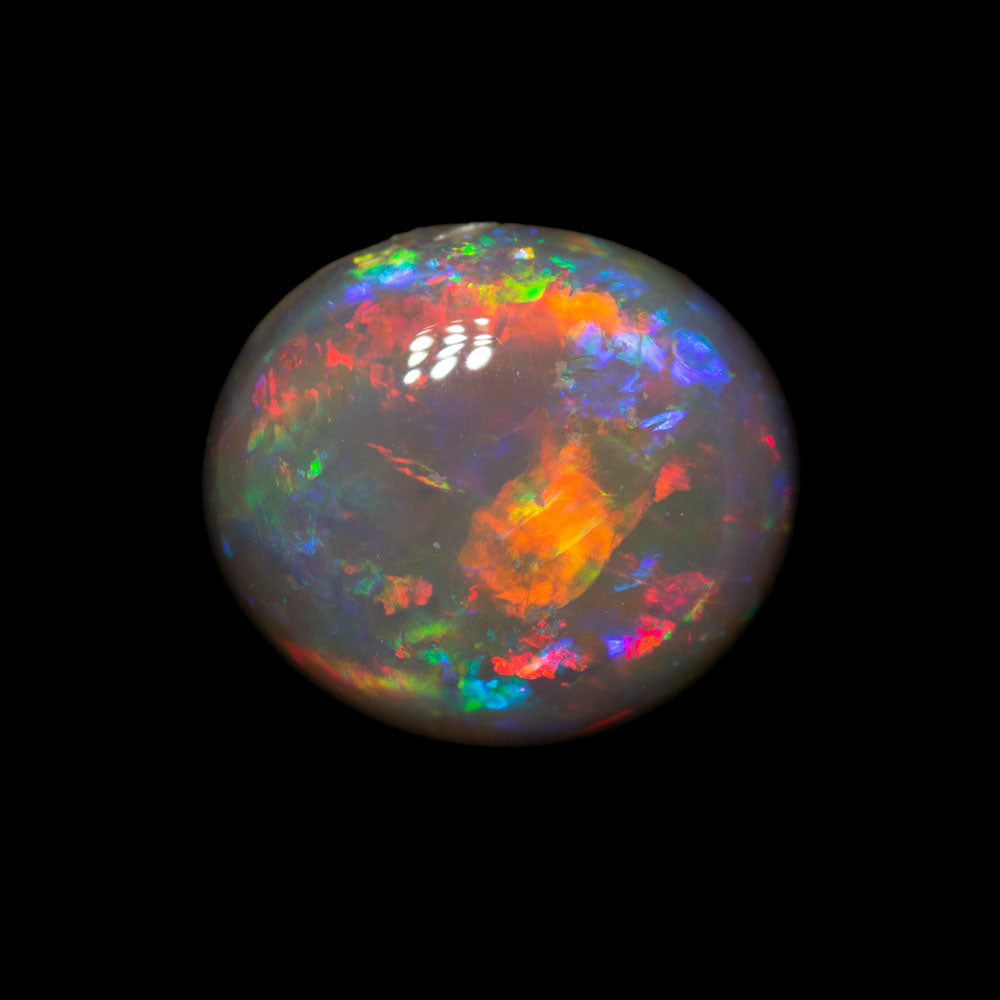 2.70 ct dark opal 10.4x9x4.7mm