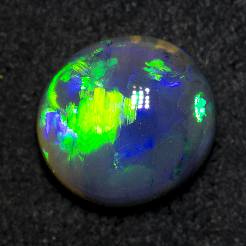 2.72 ct black opal 9.x9.1x5mm