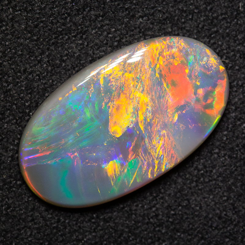 2.83 ct dark opal 16.1x9.2x2.7mm