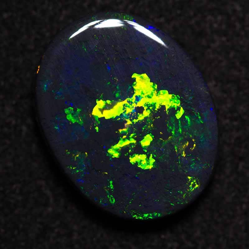 2.86ct black opal