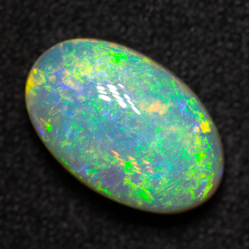 2.90 ct crystal opal 11.6x7.5x5.2mm