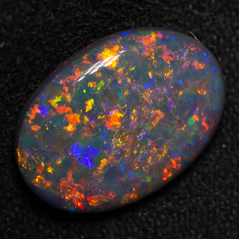 2.97 ct black opal 13.5x9.5x3.6mm