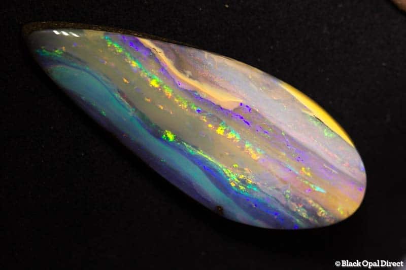 20.21 ct boulder opal 37mm long