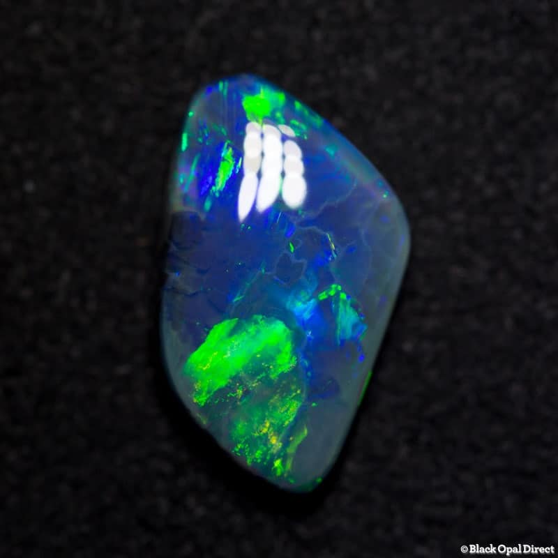3.28ct black opal