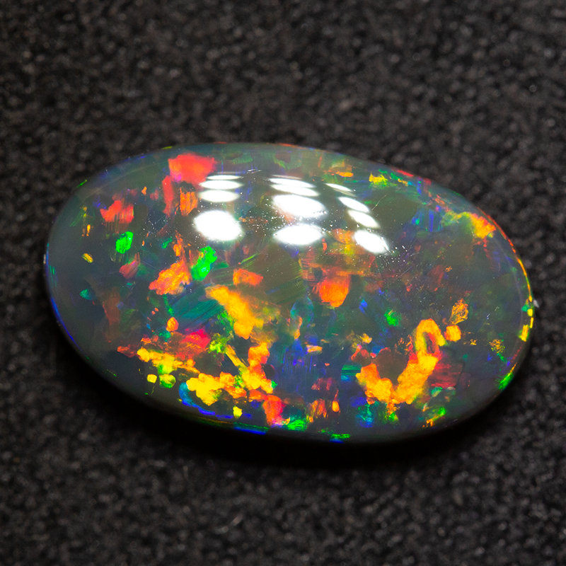 3.29 ct black opal 13x7.8x4.6mm