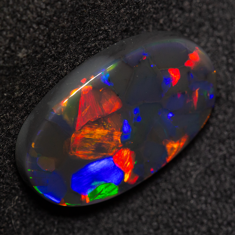 3.32 ct black opal 14.9x8.9x3.5mm