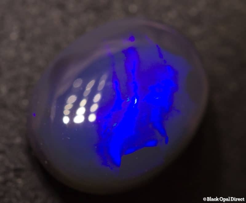 3.42 ct black opal 11.5x9x5mm