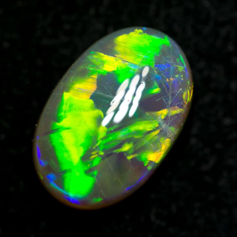 3.48 ct crystal opal 12.5x8.5x5mm
