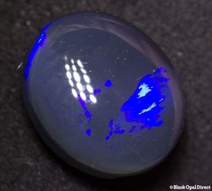 3.86 ct blue opal 11.5x10x6mm